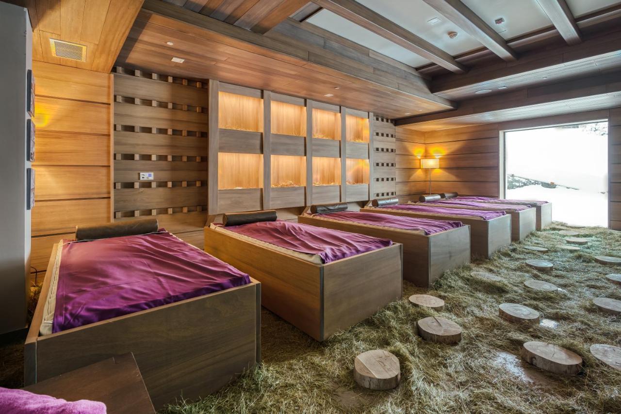 Gorski Hotel & Spa Kopaonik Exterior photo